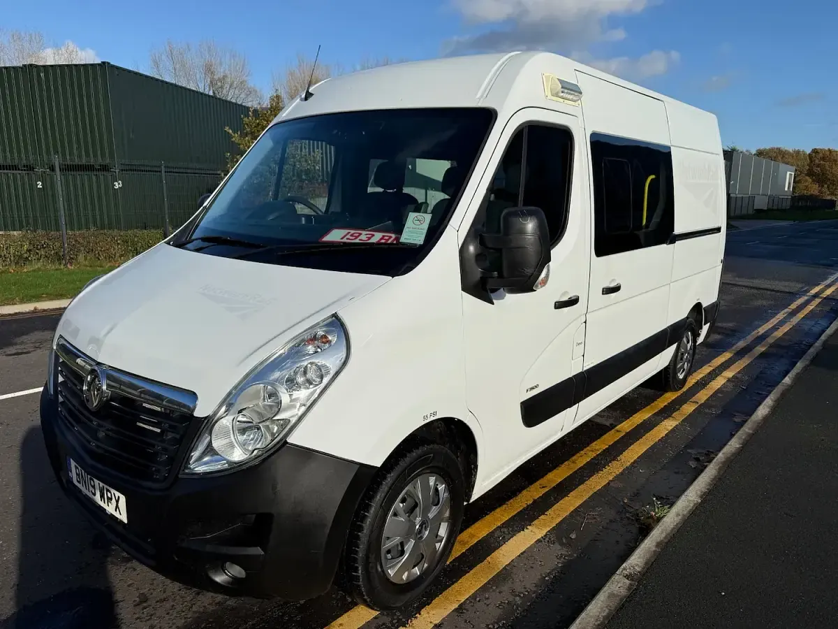 Used Vauxhall Movano 130 HP (95 kW) 2019 White MPV