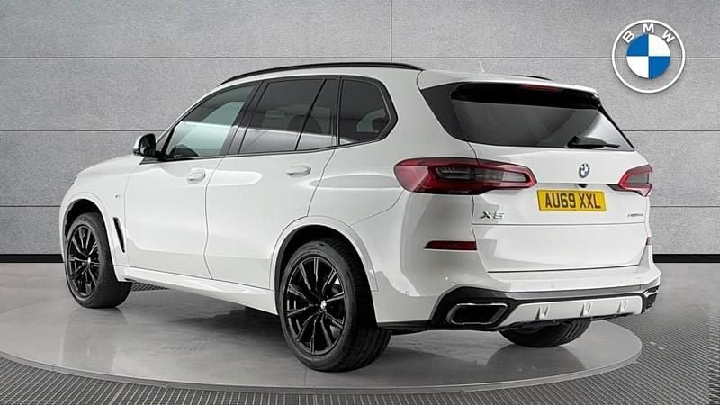 Used BMW X5 M Sport 265 HP (194 kW) 2019 White SUV