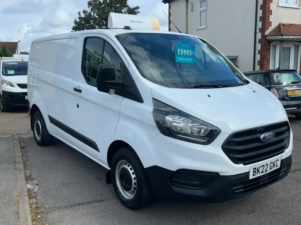 Used Ford Transit Custom S 105 HP (77 kW) 2022 White Van