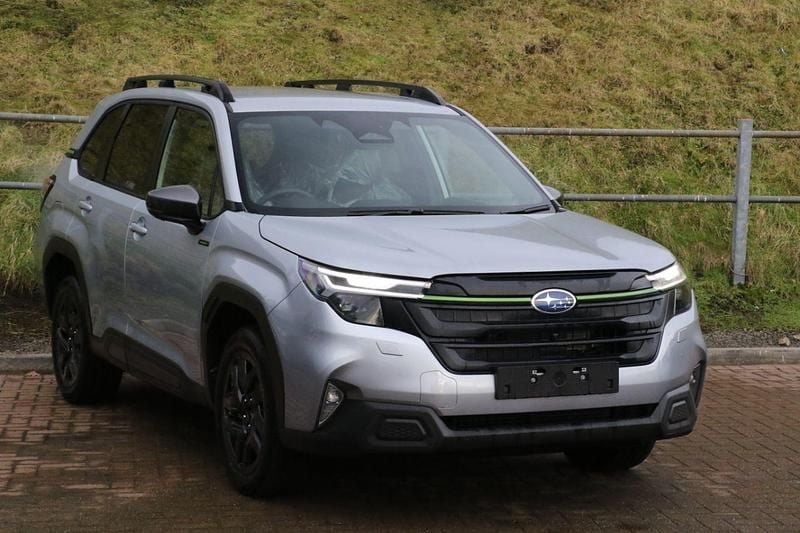 Silver New 2025 Subaru Forester SUV | £38,995 (Fair price) - Image 1/4