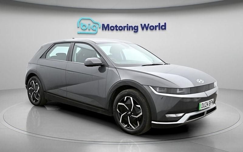 Used Hyundai Ioniq SE 125 kW (170 HP) 2023 Grey Hatchback