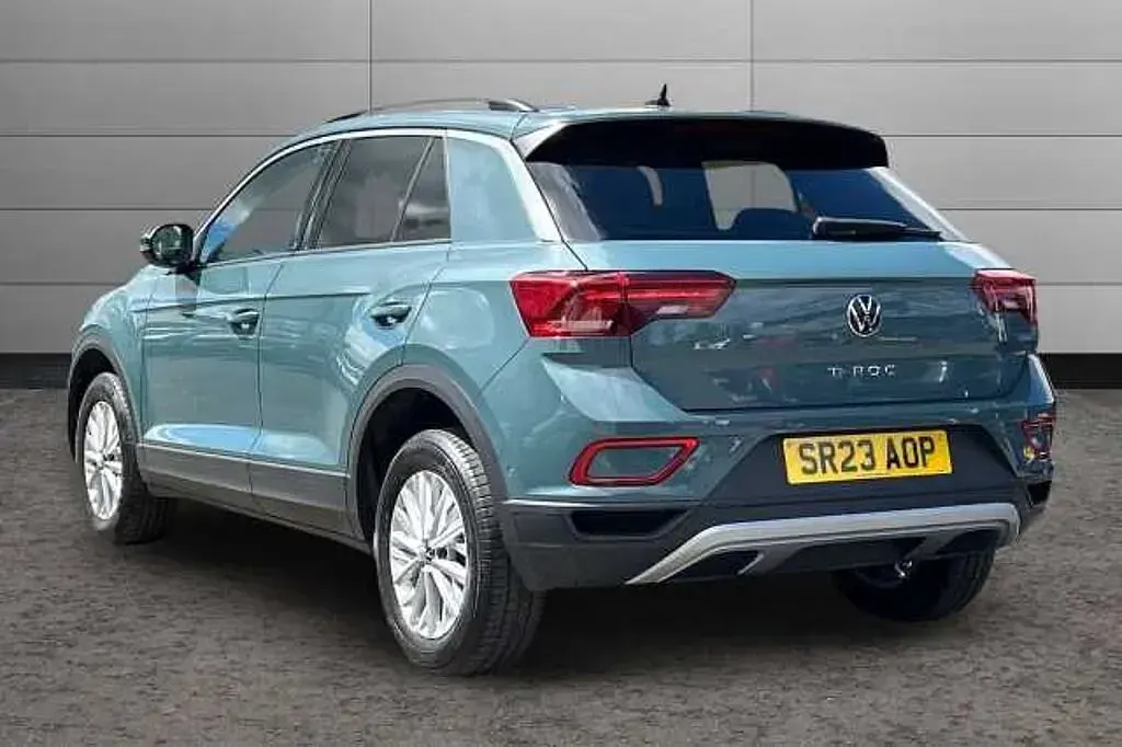 Used VW T-Roc 110 HP (80 kW) 2023 SUV