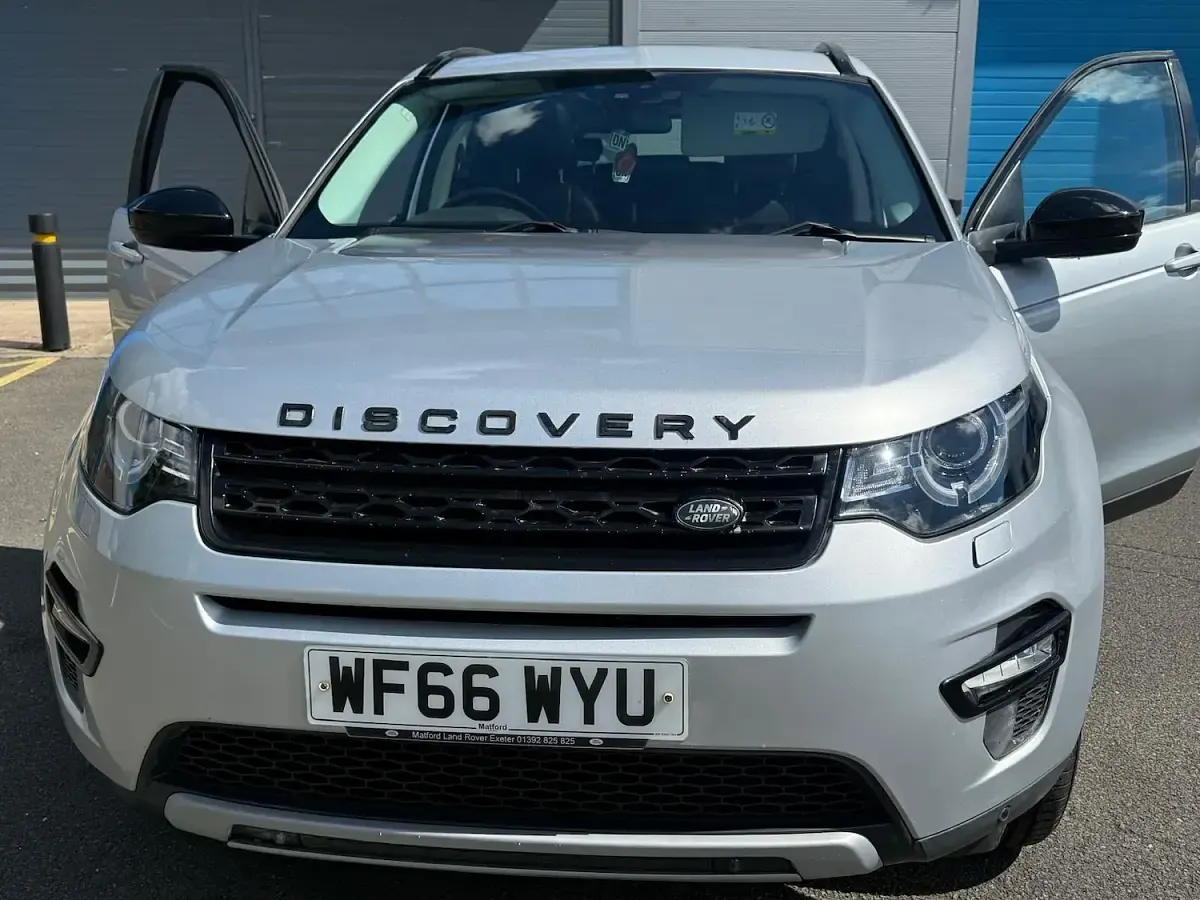 Used Land Rover Discovery 4 HSE 2016 Silver SUV