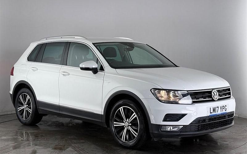 White Used 2017 VW Tiguan SE SUV | £12,600 (Good price) - Image 1/3