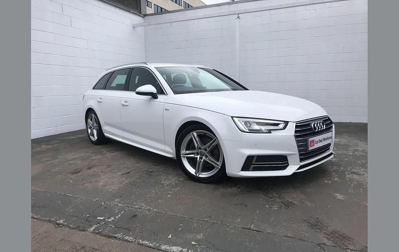 Used Audi A4 S-Line 150 HP (110 kW) 2018 White Estate