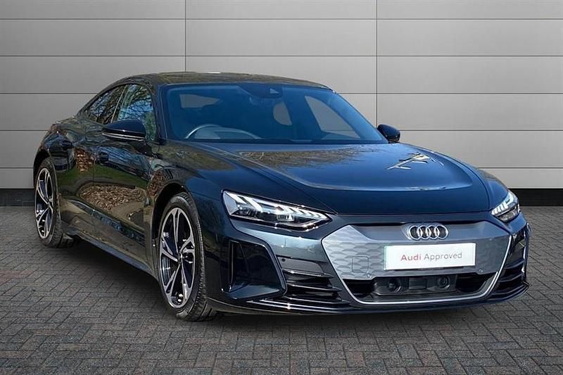 Used Audi e-tron GT quattro Advanced 389 kW (530 HP) 2023 Black Sedan