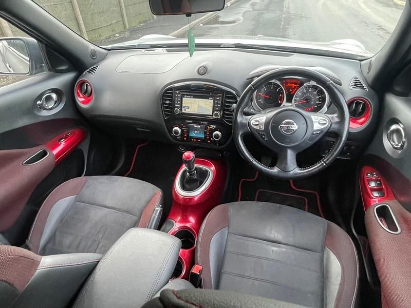 Used Nissan Juke N-Connecta 2017 Silver SUV