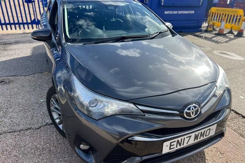 Grey Used 2017 Toyota Avensis Business Edition Estate | £7,995 (Fair price) - Image 1/1