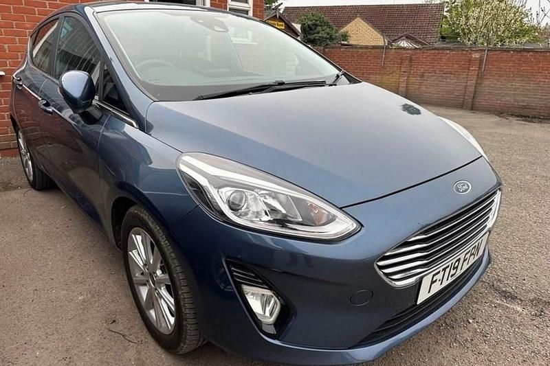 Used Ford Fiesta Titanium 100 HP (73 kW) 2019 Blue Hatchback