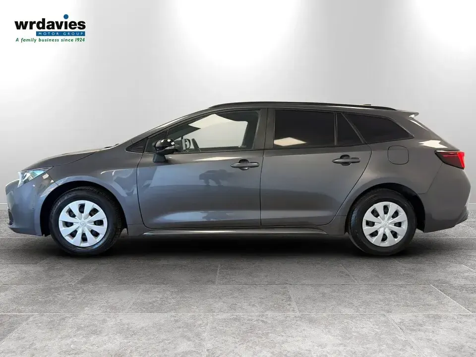 Used Toyota Corolla 140 HP (102 kW) 2025 Grey