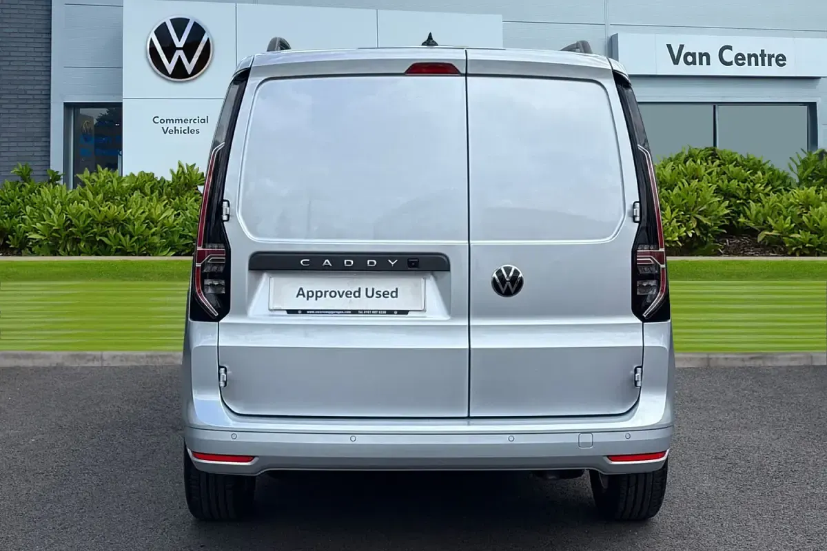 Used VW Caddy Pro 122 HP (89 kW) 2025 Silver MPV