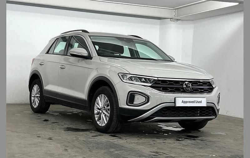 Used VW T-Roc Life 150 HP (110 kW) 2023 Grey SUV