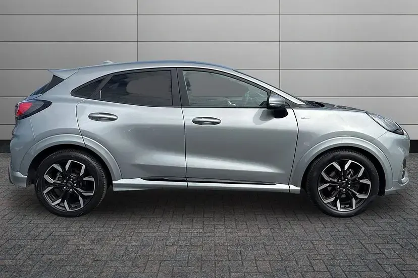 Used Ford Puma ST-Line X 155 HP (114 kW) 2023 Silver SUV