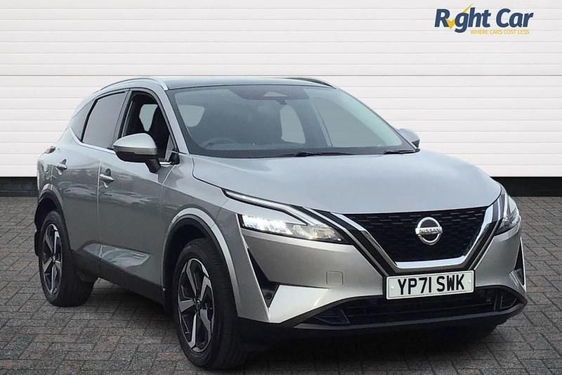 Used Nissan Qashqai N-Connecta 2021 Silver SUV