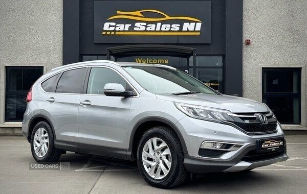 Silver Used 2017 Honda CR-V SE Plus SUV | £9,900 (Fair price) - Image 1/4