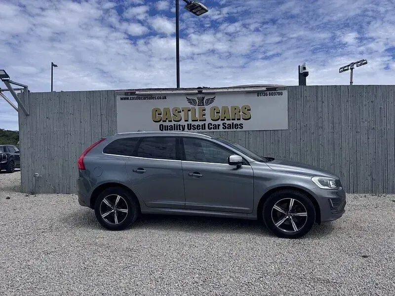 Used Volvo XC60 R-Design 2016 Grey SUV