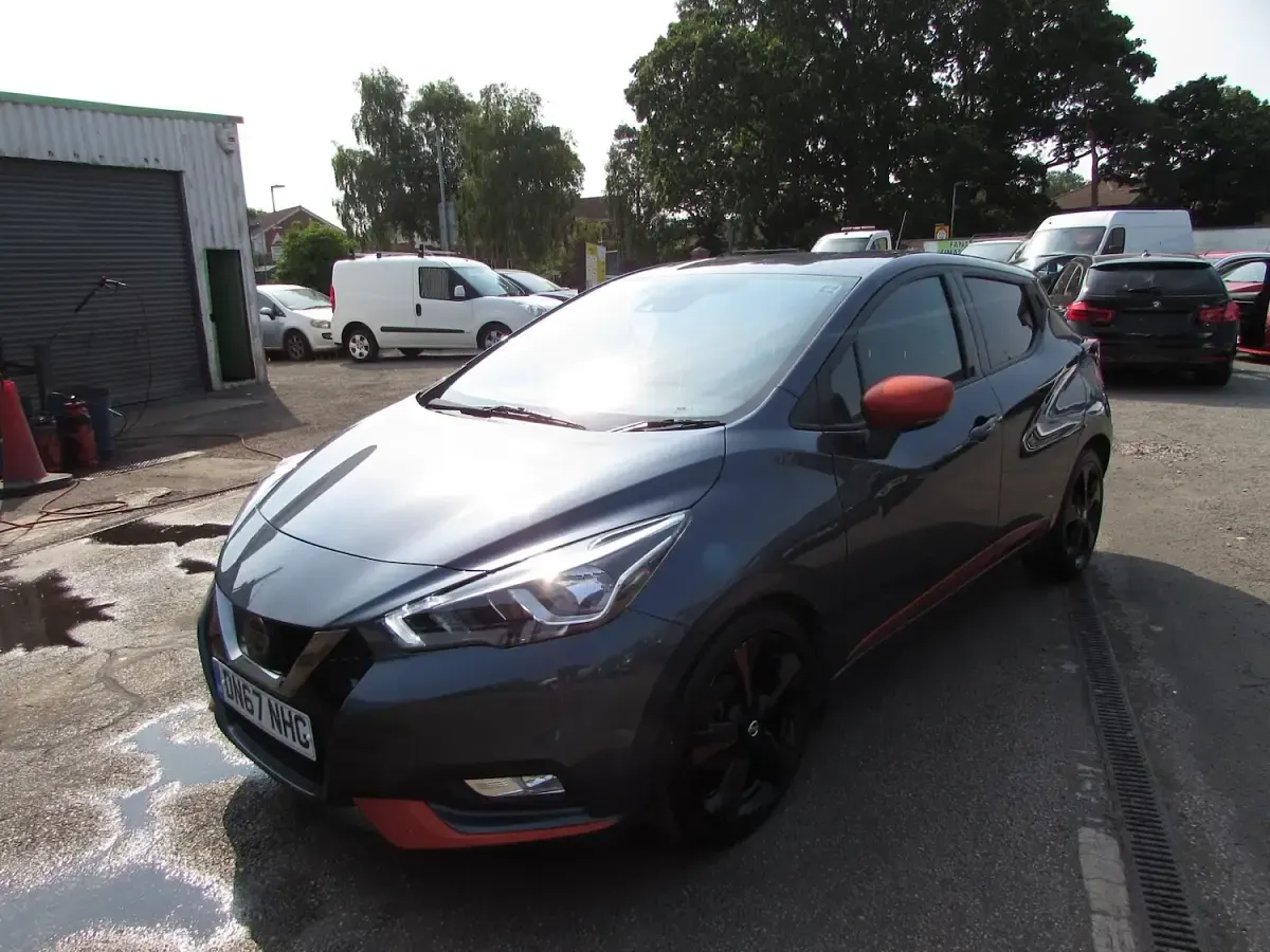 Used Nissan Micra Tekna 90 HP (66 kW) 2017 Grey Hatchback