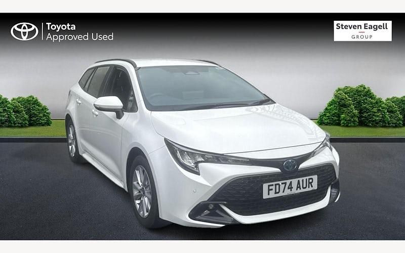 Used 2025 Toyota Corolla Estate | £24,510 - Image 1/4