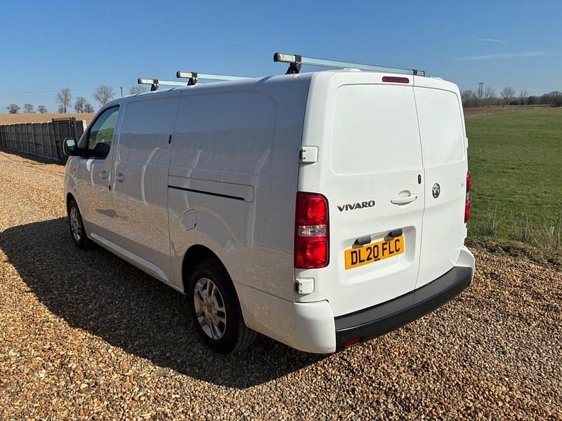 Used Vauxhall Vivaro Sportive 100 HP (73 kW) 2020 White MPV