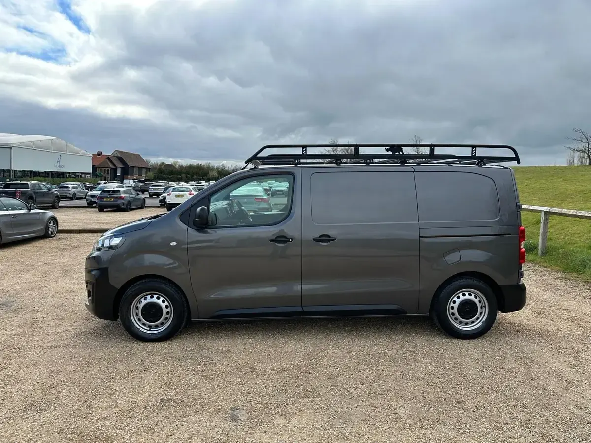 Used Citroën Dispatch 2022 Grey MPV