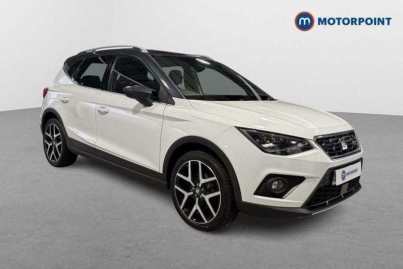 White Used 2020 Seat Arona FR Sport SUV | £13,299 (Fair price) - Image 1/4
