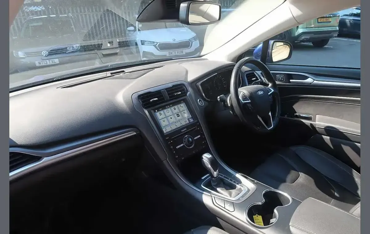 Used Ford Mondeo Titanium 177 HP (130 kW) 2018 Blue Estate