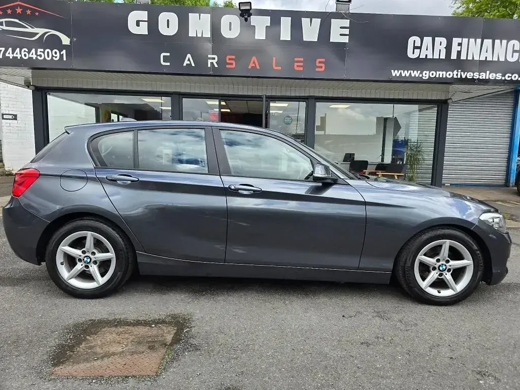 Używany BMW 116 Efficient Dynamics 2017 Szary Hatchback