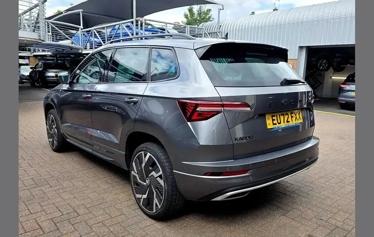 Used Skoda Karoq SportLine 150 HP (110 kW) 2022 Graphite grey metallic SUV