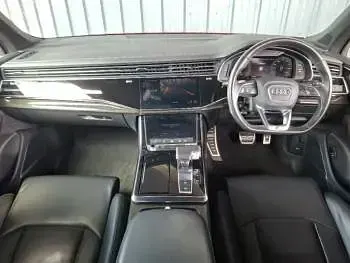 Used Audi Q7 Black Edition 286 HP (210 kW) 2022 Red SUV
