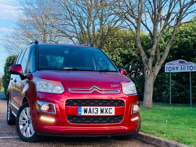 Used Citroën C3 Picasso Exclusive 115 HP (84 kW) 2013 Red MPV