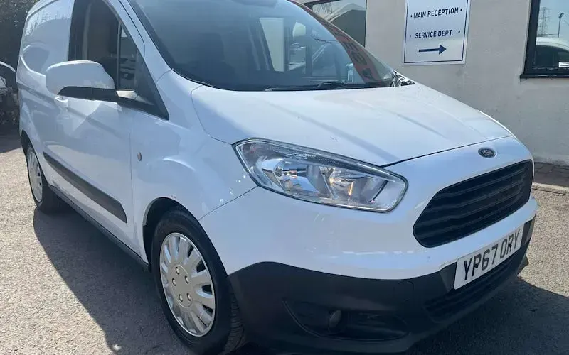 Used Ford Transit Trend 95 HP (69 kW) 2017 White Van