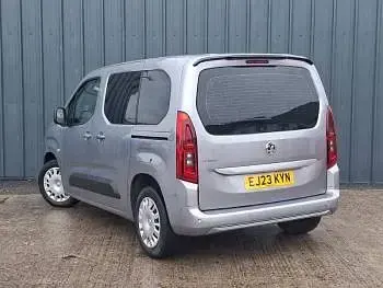 Used Vauxhall Combo Edition 102 HP (75 kW) 2023 Grey MPV