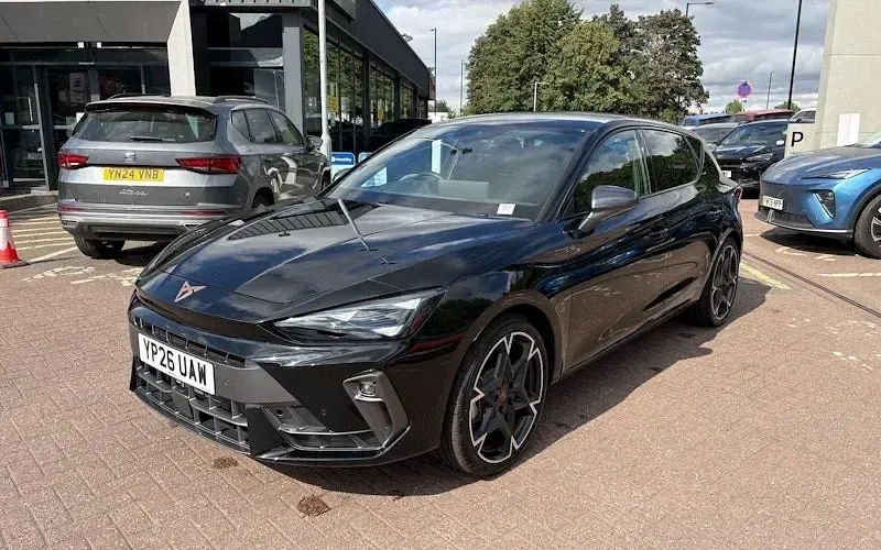 New Cupra Leon 150 HP (110 kW) 2026 Black Hatchback
