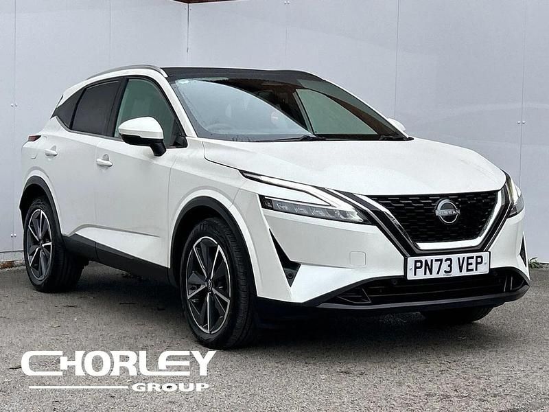White Used 2023 Nissan Qashqai S SUV | £24,591 (Expensive) - Image 1/4
