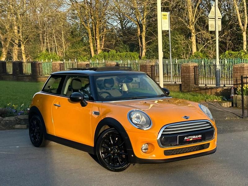 Used Mini Cooper Hatch 2014 Orange Hatchback