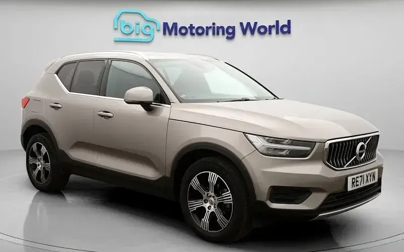 Usado Volvo XC40 Inscription 163 HP (119 kW) 2021 SUV