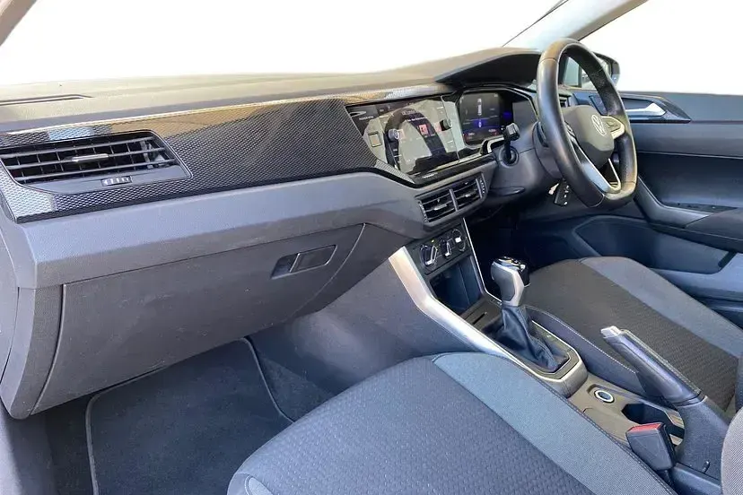 Used VW Polo Life 95 HP (69 kW) 2021 Reflex silver Hatchback