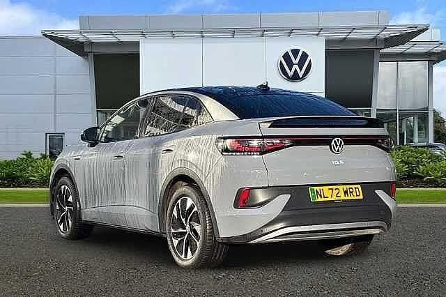 Usado VW ID.5 Pro 127 kW (174 HP) 2022 Cinzento SUV