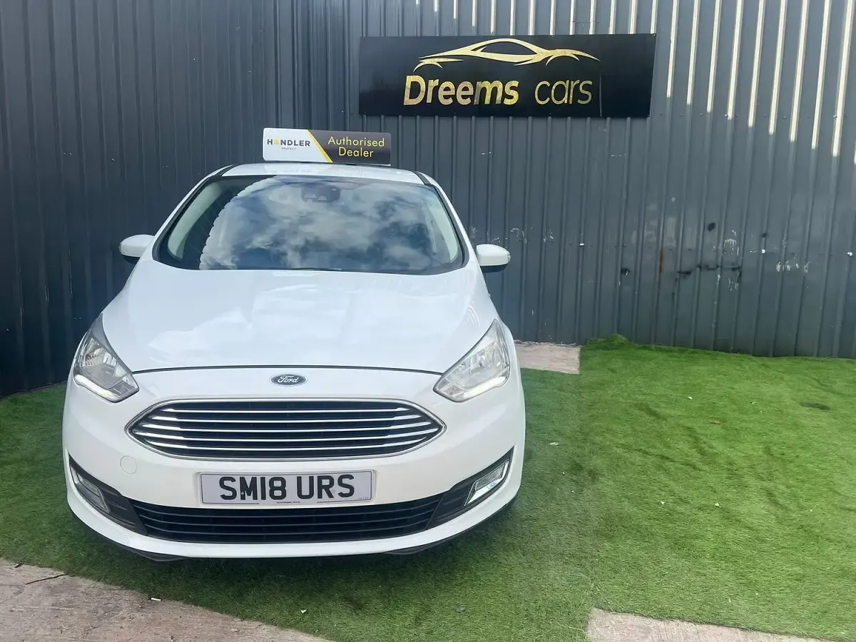 Used Ford Grand C-Max Titanium 125 HP (91 kW) 2018 White MPV