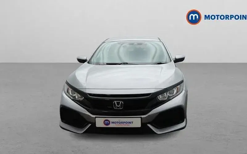 Gebraucht Honda Civic SE 129 PS (94 kW) 2018 Silber Kleinwagen