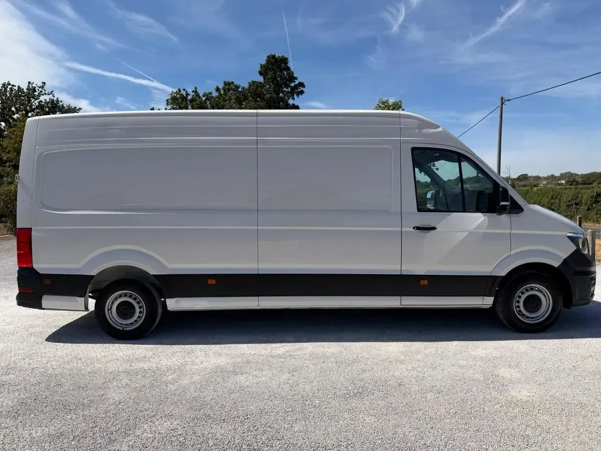 Used VW Crafter Startline 140 HP (102 kW) 2022 White Van
