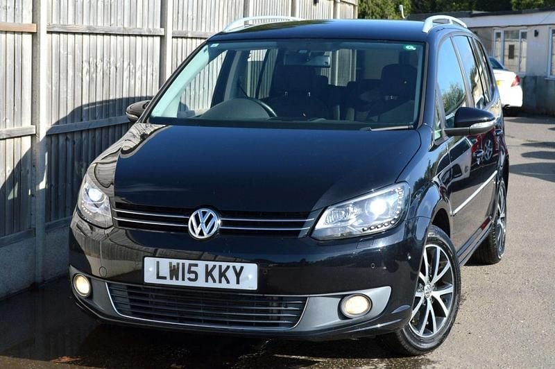 Black Used 2025 VW Touran SE MPV | £9,149 - Image 1/4