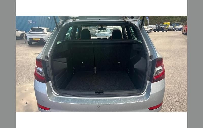 Used Skoda Fabia Monte Carlo 110 HP (80 kW) 2019 Silver Estate