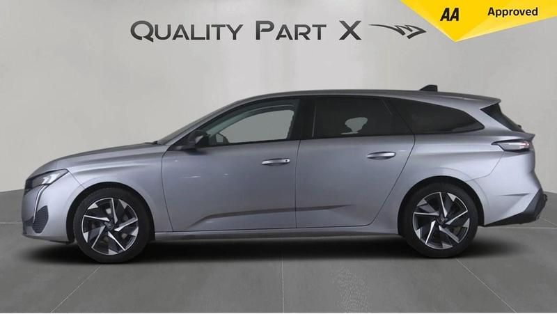 Used Peugeot 308 SW Allure Premium 2022 Grey Estate