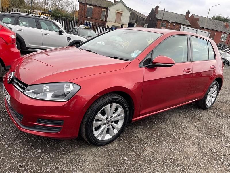 Red Used 2013 VW Golf VII SE Hatchback | £5,495 (Super price) - Image 1/4