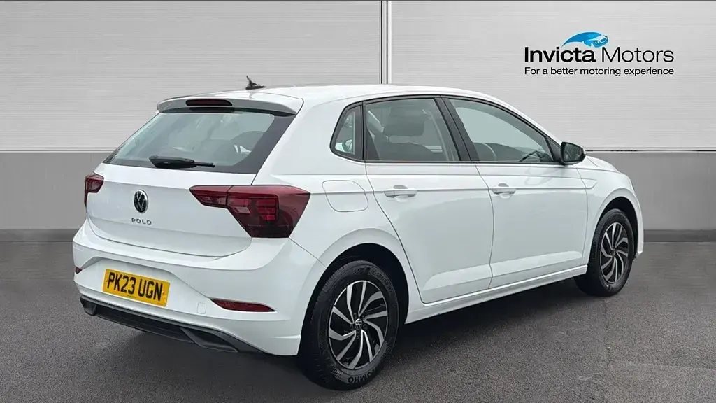 Usado VW Polo Life 95 HP (69 kW) 2023 Branco Citadino