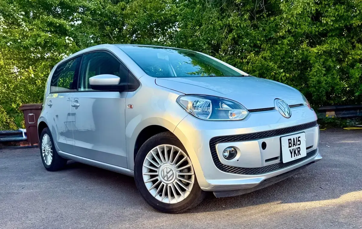 Używany VW up! 2015 Srebrny Hatchback