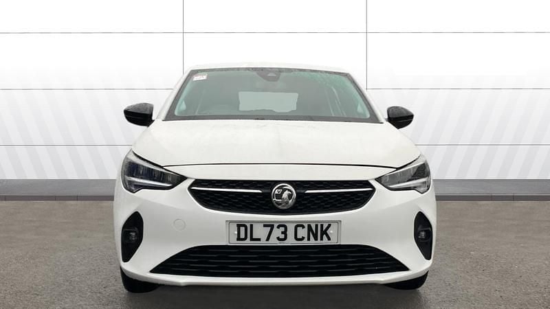 Used Vauxhall Corsa Design Edition 75 HP (55 kW) 2023 White Hatchback