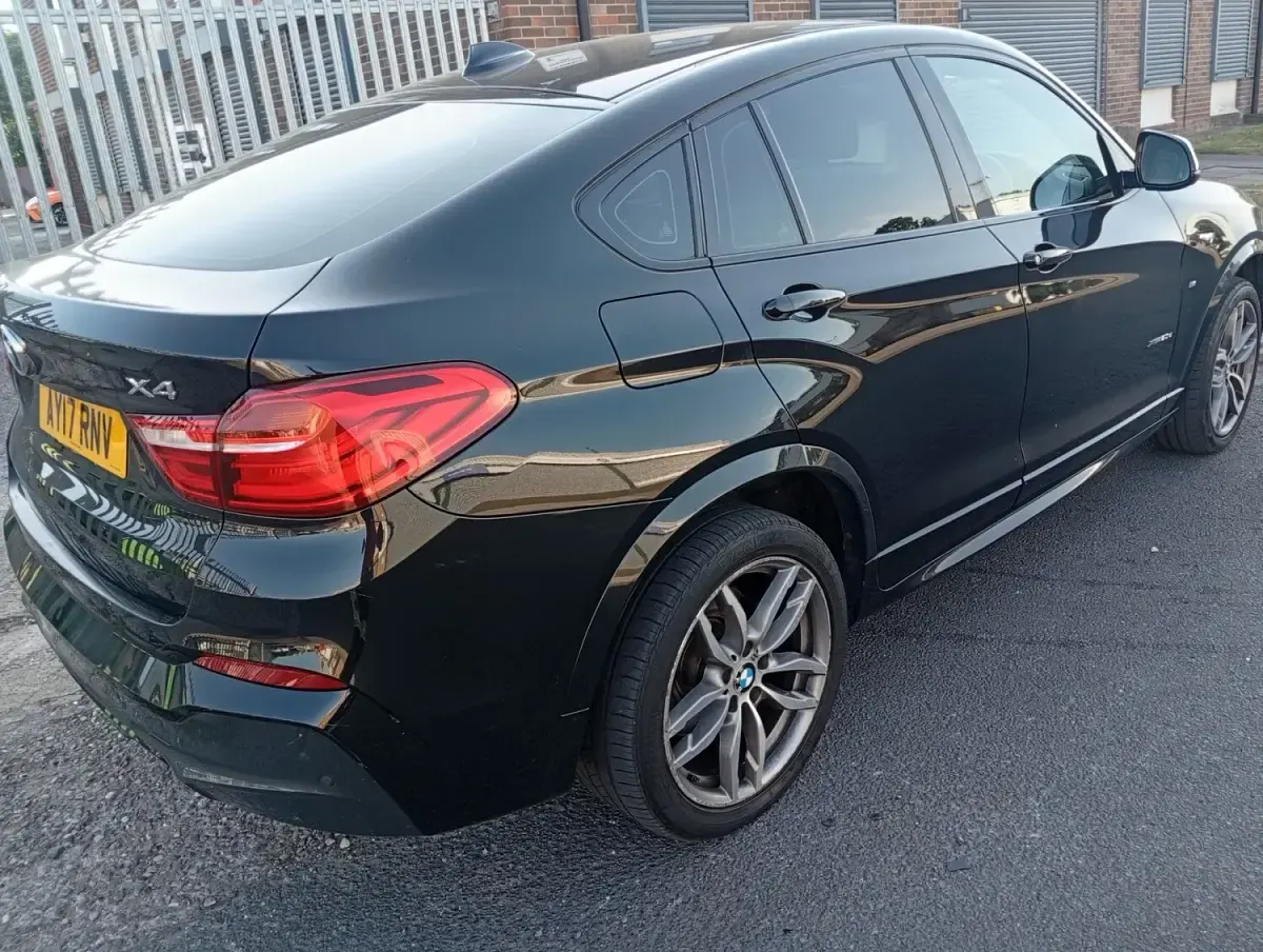 Used BMW X4 M Sport 190 HP (139 kW) 2017 Black SUV