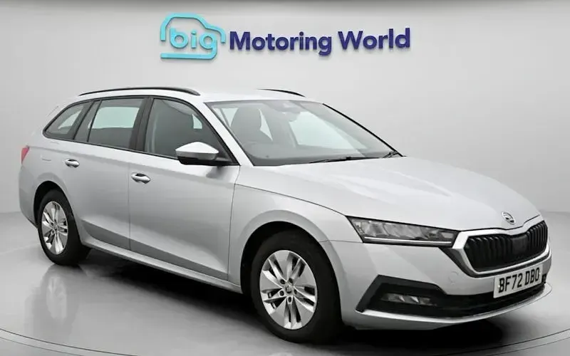 Used Skoda Octavia SE Technology 150 HP (110 kW) 2022 Estate